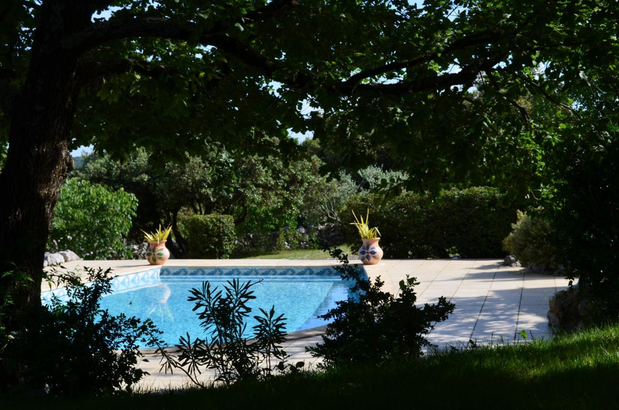 Sous Les Chenes Villa Lussan  Exterior photo